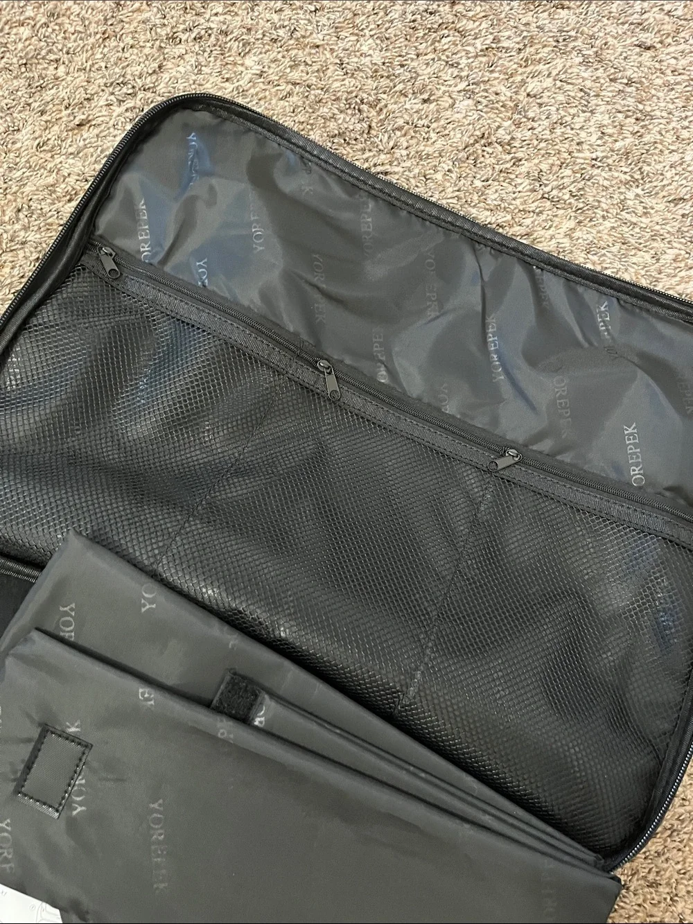 Men's Black Golf Trunk Organizer